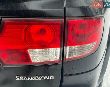 Чорний Cанг Йонг Kyron, об'ємом двигуна 2 л та пробігом 285 тис. км за 4490 $, фото 11 на Automoto.ua