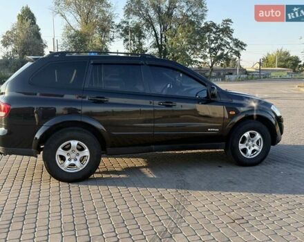 Чорний Cанг Йонг Kyron, об'ємом двигуна 2 л та пробігом 217 тис. км за 6800 $, фото 6 на Automoto.ua