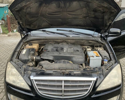 Черный Cанг Йонг Кирон, объемом двигателя 2 л и пробегом 330 тыс. км за 4950 $, фото 11 на Automoto.ua