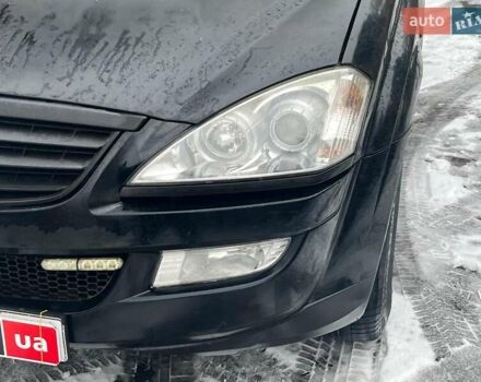 Чорний Cанг Йонг Kyron, об'ємом двигуна 2 л та пробігом 285 тис. км за 4490 $, фото 3 на Automoto.ua