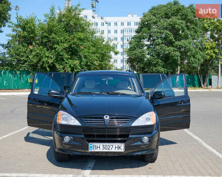 Чорний Cанг Йонг Kyron, об'ємом двигуна 2 л та пробігом 170 тис. км за 6500 $, фото 4 на Automoto.ua
