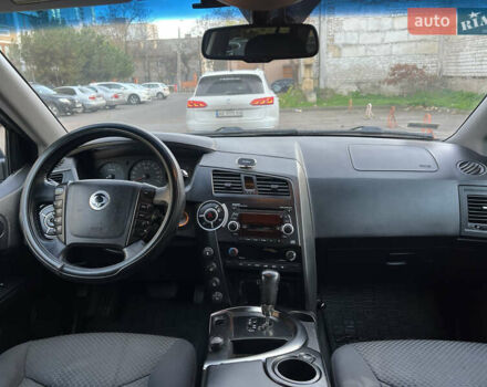 Черный Cанг Йонг Кирон, объемом двигателя 2 л и пробегом 137 тыс. км за 6800 $, фото 13 на Automoto.ua