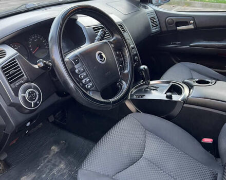 Черный Cанг Йонг Кирон, объемом двигателя 2 л и пробегом 137 тыс. км за 6800 $, фото 7 на Automoto.ua