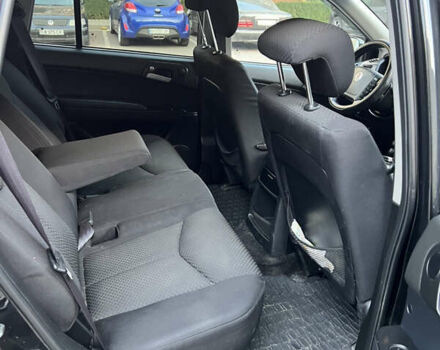 Черный Cанг Йонг Кирон, объемом двигателя 2 л и пробегом 137 тыс. км за 6800 $, фото 11 на Automoto.ua