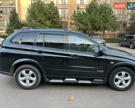 Черный Cанг Йонг Кирон, объемом двигателя 2 л и пробегом 137 тыс. км за 6800 $, фото 2 на Automoto.ua