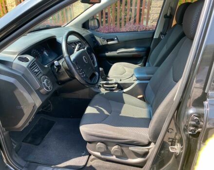 Чорний Cанг Йонг Kyron, об'ємом двигуна 2 л та пробігом 162 тис. км за 7200 $, фото 8 на Automoto.ua