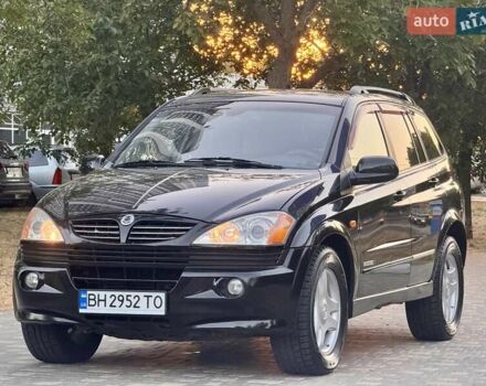 Чорний Cанг Йонг Kyron, об'ємом двигуна 2 л та пробігом 185 тис. км за 6400 $, фото 3 на Automoto.ua