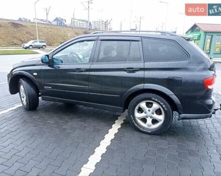 Чорний Cанг Йонг Kyron, об'ємом двигуна 2 л та пробігом 282 тис. км за 6500 $, фото 3 на Automoto.ua