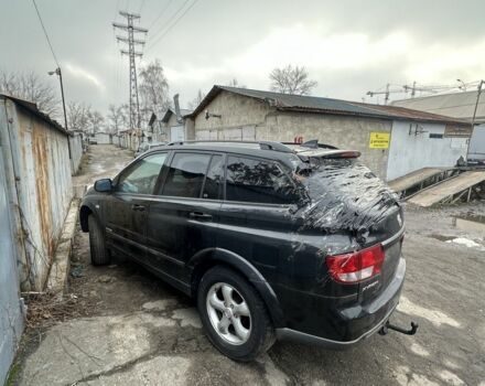 Черный Cанг Йонг Кирон, объемом двигателя 0 л и пробегом 250 тыс. км за 1950 $, фото 2 на Automoto.ua