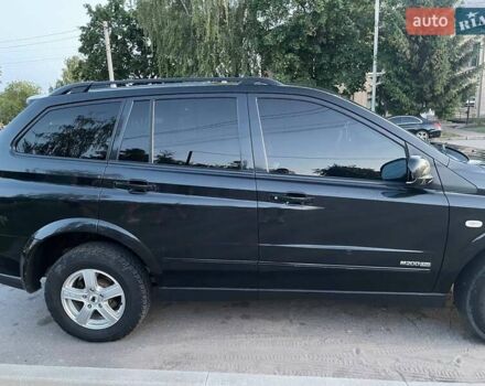 Черный Cанг Йонг Кирон, объемом двигателя 2 л и пробегом 170 тыс. км за 8000 $, фото 3 на Automoto.ua