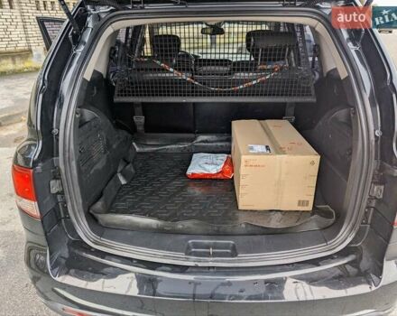 Черный Cанг Йонг Кирон, объемом двигателя 2 л и пробегом 155 тыс. км за 8000 $, фото 6 на Automoto.ua