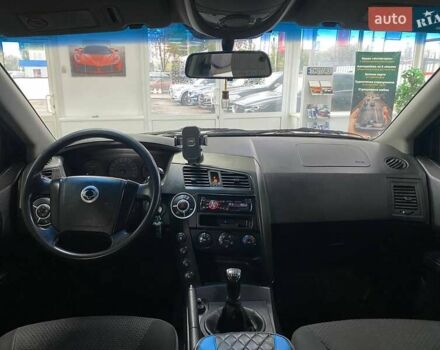 Черный Cанг Йонг Кирон, объемом двигателя 2.3 л и пробегом 221 тыс. км за 7290 $, фото 23 на Automoto.ua