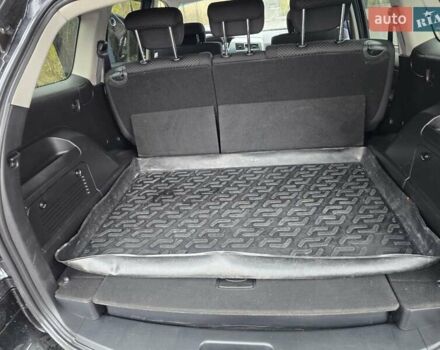 Чорний Cанг Йонг Kyron, об'ємом двигуна 2 л та пробігом 114 тис. км за 8000 $, фото 15 на Automoto.ua