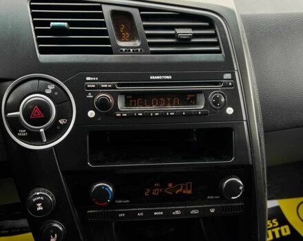 Черный Cанг Йонг Кирон, объемом двигателя 2 л и пробегом 117 тыс. км за 8200 $, фото 13 на Automoto.ua