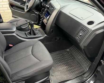 Чорний Cанг Йонг Kyron, об'ємом двигуна 2.3 л та пробігом 113 тис. км за 7500 $, фото 14 на Automoto.ua