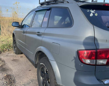 Черный Cанг Йонг Кирон, объемом двигателя 2 л и пробегом 220 тыс. км за 4250 $, фото 3 на Automoto.ua