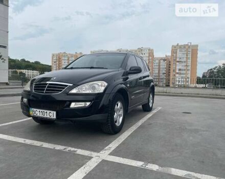 Чорний Cанг Йонг Kyron, об'ємом двигуна 2 л та пробігом 143 тис. км за 9300 $, фото 2 на Automoto.ua