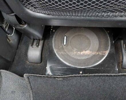 Черный Cанг Йонг Кирон, объемом двигателя 2.3 л и пробегом 129 тыс. км за 6900 $, фото 7 на Automoto.ua