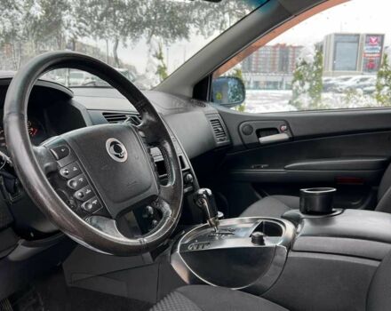 Черный Cанг Йонг Кирон, объемом двигателя 2 л и пробегом 117 тыс. км за 8200 $, фото 9 на Automoto.ua