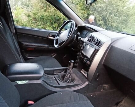 Черный Cанг Йонг Кирон, объемом двигателя 2.3 л и пробегом 160 тыс. км за 5500 $, фото 5 на Automoto.ua