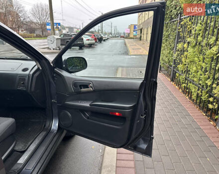 Черный Cанг Йонг Кирон, объемом двигателя 2 л и пробегом 69 тыс. км за 8800 $, фото 20 на Automoto.ua