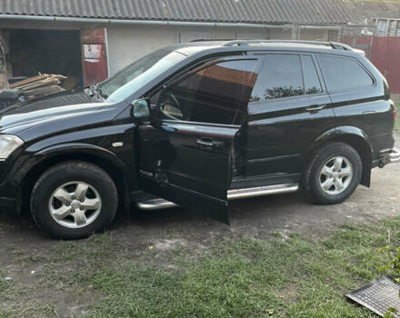 Чорний Cанг Йонг Kyron, об'ємом двигуна 2 л та пробігом 200 тис. км за 8000 $, фото 4 на Automoto.ua