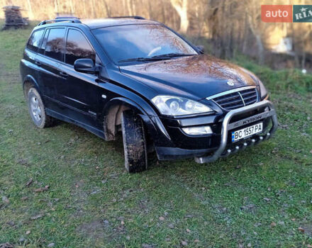 Черный Cанг Йонг Кирон, объемом двигателя 2 л и пробегом 227 тыс. км за 7800 $, фото 3 на Automoto.ua