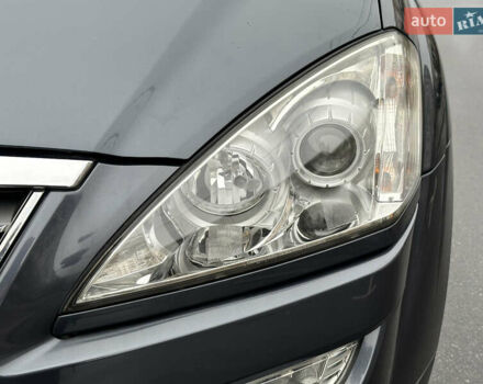 Черный Cанг Йонг Кирон, объемом двигателя 2 л и пробегом 69 тыс. км за 8800 $, фото 6 на Automoto.ua