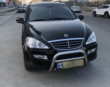 Черный Cанг Йонг Кирон, объемом двигателя 2.3 л и пробегом 86 тыс. км за 8200 $, фото 2 на Automoto.ua