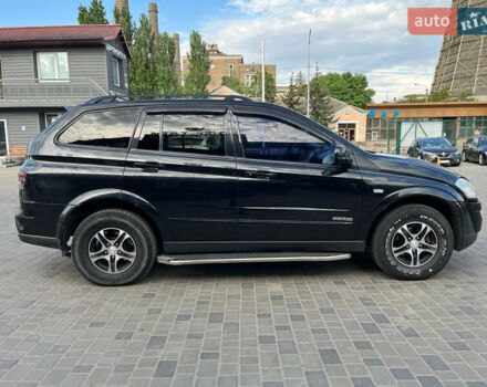 Черный Cанг Йонг Кирон, объемом двигателя 2 л и пробегом 177 тыс. км за 8700 $, фото 3 на Automoto.ua