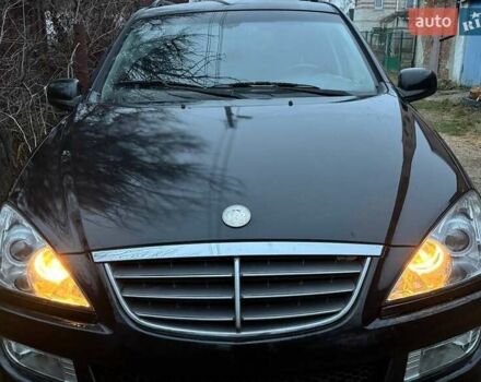 Черный Cанг Йонг Кирон, объемом двигателя 2 л и пробегом 126 тыс. км за 12500 $, фото 5 на Automoto.ua