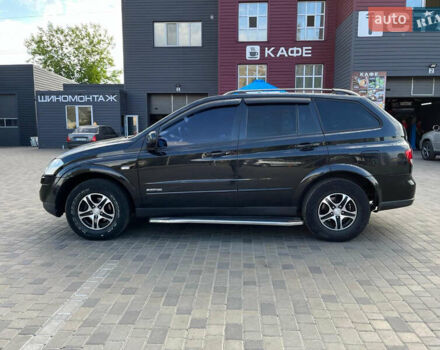 Черный Cанг Йонг Кирон, объемом двигателя 2 л и пробегом 177 тыс. км за 8700 $, фото 1 на Automoto.ua