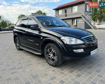 Черный Cанг Йонг Кирон, объемом двигателя 2 л и пробегом 177 тыс. км за 8700 $, фото 4 на Automoto.ua