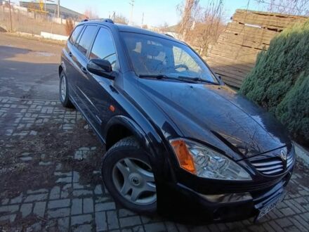 Cанг Йонг Kyron 2006 у Івано-Франківську на Automoto.ua Чорний Cанг Йонг Kyron, об'ємом двигуна 2 л та пробігом 320 тис. км за 6369 $, фото 1 на Automoto.ua