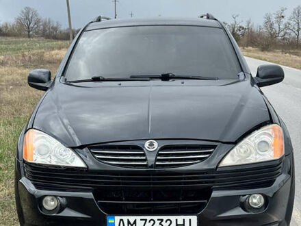 Cанг Йонг Кирон 2006 в Житомире на Automoto.ua Черный Cанг Йонг Кирон, объемом двигателя 2 л и пробегом 290 тыс. км за 6100 $, фото 1 на Automoto.ua
