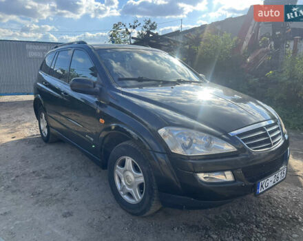 Чорний Cанг Йонг Kyron, об'ємом двигуна 2 л та пробігом 181 тис. км за 3500 $, фото 1 на Automoto.ua