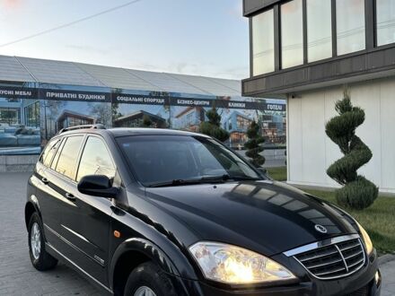 Cанг Йонг Кирон 2008 в Киеве на Automoto.ua Черный Cанг Йонг Кирон, объемом двигателя 2 л и пробегом 280 тыс. км за 4500 $, фото 1 на Automoto.ua