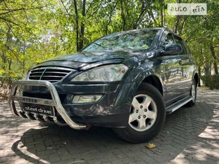 Cанг Йонг Kyron 2009 у Миколаєві на Automoto.ua Чорний Cанг Йонг Kyron, об'ємом двигуна 2 л та пробігом 147 тис. км за 7999 $, фото 1 на Automoto.ua