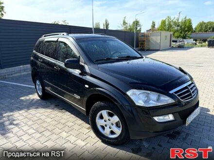 Cанг Йонг Кирон 2009 в Николаеве на Automoto.ua Черный Cанг Йонг Кирон, объемом двигателя 2 л и пробегом 280 тыс. км за 6200 $, фото 1 на Automoto.ua