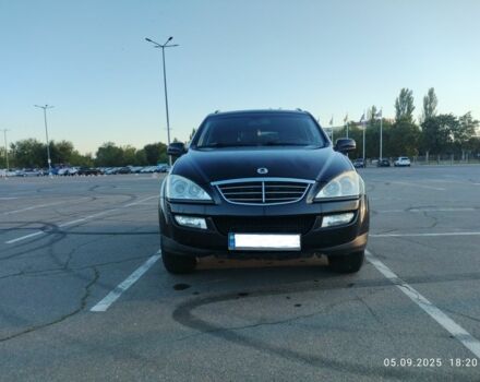 Черный Cанг Йонг Кирон, объемом двигателя 2 л и пробегом 170 тыс. км за 9500 $, фото 1 на Automoto.ua