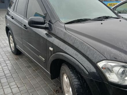 Cанг Йонг Кирон 2010 в Харькове на Automoto.ua Черный Cанг Йонг Кирон, объемом двигателя 2 л и пробегом 125 тыс. км за 6700 $, фото 1 на Automoto.ua