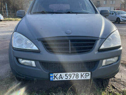 Черный Cанг Йонг Кирон, объемом двигателя 2 л и пробегом 220 тыс. км за 4250 $, фото 1 на Automoto.ua