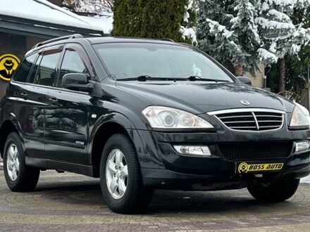 Черный Cанг Йонг Кирон, объемом двигателя 2 л и пробегом 117 тыс. км за 8200 $, фото 1 на Automoto.ua