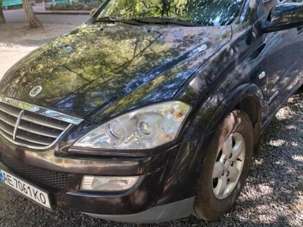 Cанг Йонг Кирон 2010 в Днепре (Днепропетровске) на Automoto.ua Черный Cанг Йонг Кирон, объемом двигателя 2 л и пробегом 169 тыс. км за 7500 $, фото 1 на Automoto.ua