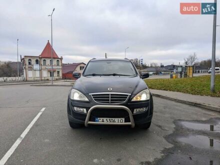 Чорний Cанг Йонг Kyron, об'ємом двигуна 2 л та пробігом 155 тис. км за 8000 $, фото 1 на Automoto.ua