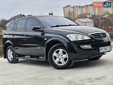 Cанг Йонг Кирон 2010 в Львове на Automoto.ua Черный Cанг Йонг Кирон, объемом двигателя 2 л и пробегом 163 тыс. км за 7000 $, фото 1 на Automoto.ua