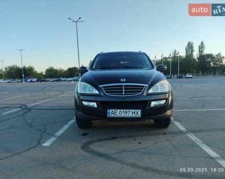 Cанг Йонг Кирон 2010 в Днепре (Днепропетровске) на Automoto.ua Черный Cанг Йонг Кирон, объемом двигателя 2 л и пробегом 172 тыс. км за 8499 $, фото 1 на Automoto.ua