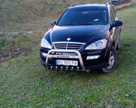 Черный Cанг Йонг Кирон, объемом двигателя 2 л и пробегом 227 тыс. км за 6800 $, фото 1 на Automoto.ua