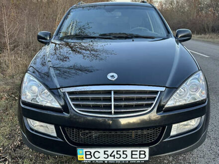 Черный Cанг Йонг Кирон, объемом двигателя 2 л и пробегом 139 тыс. км за 9700 $, фото 1 на Automoto.ua