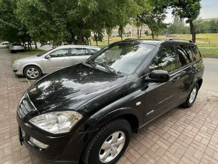 Cанг Йонг Кирон 2013 в Кривом Роге на Automoto.ua Черный Cанг Йонг Кирон, объемом двигателя 2 л и пробегом 127 тыс. км за 9100 $, фото 1 на Automoto.ua